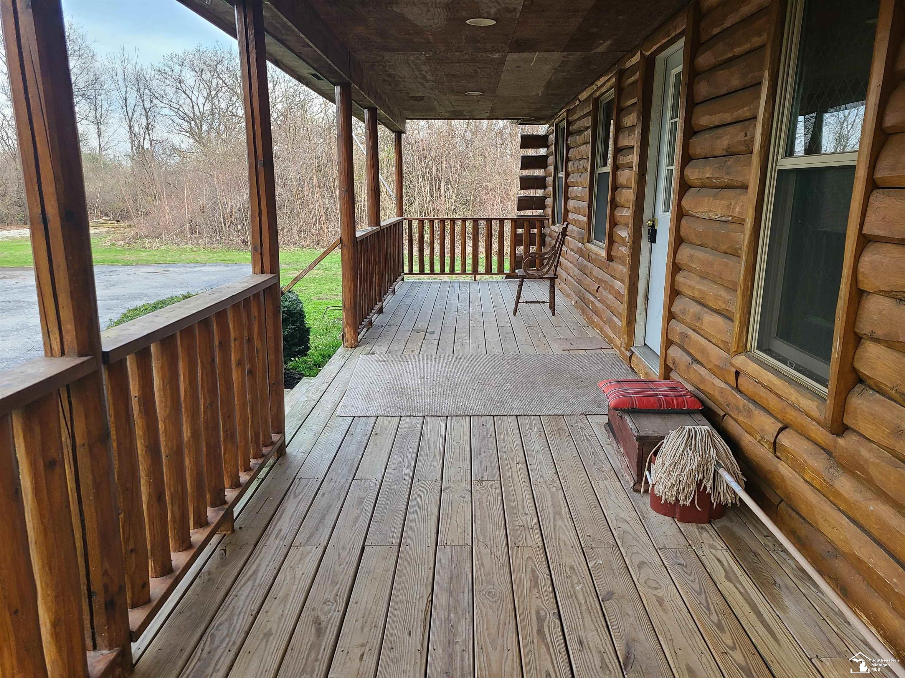 11581 Dixon Road Monroe, MI 48161 - Photo 6 of 41