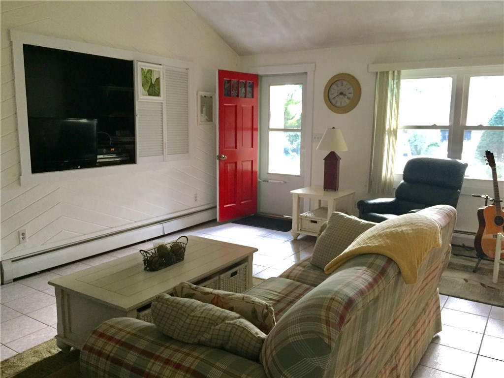 10 Duffield Road Bristol, RI 02809 - Photo 16 of 37 From the garage you enter into the Family room.