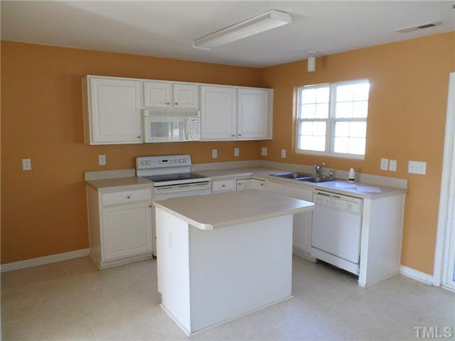 5227 Little Sandy Drive Raleigh, NC 27616 - Photo 6 of 15 Gallery Image 6