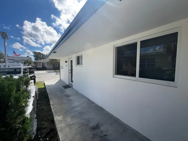 $1,600 | 222 Southwest 8th Street, Unit C, Dania Beach, FL 33004