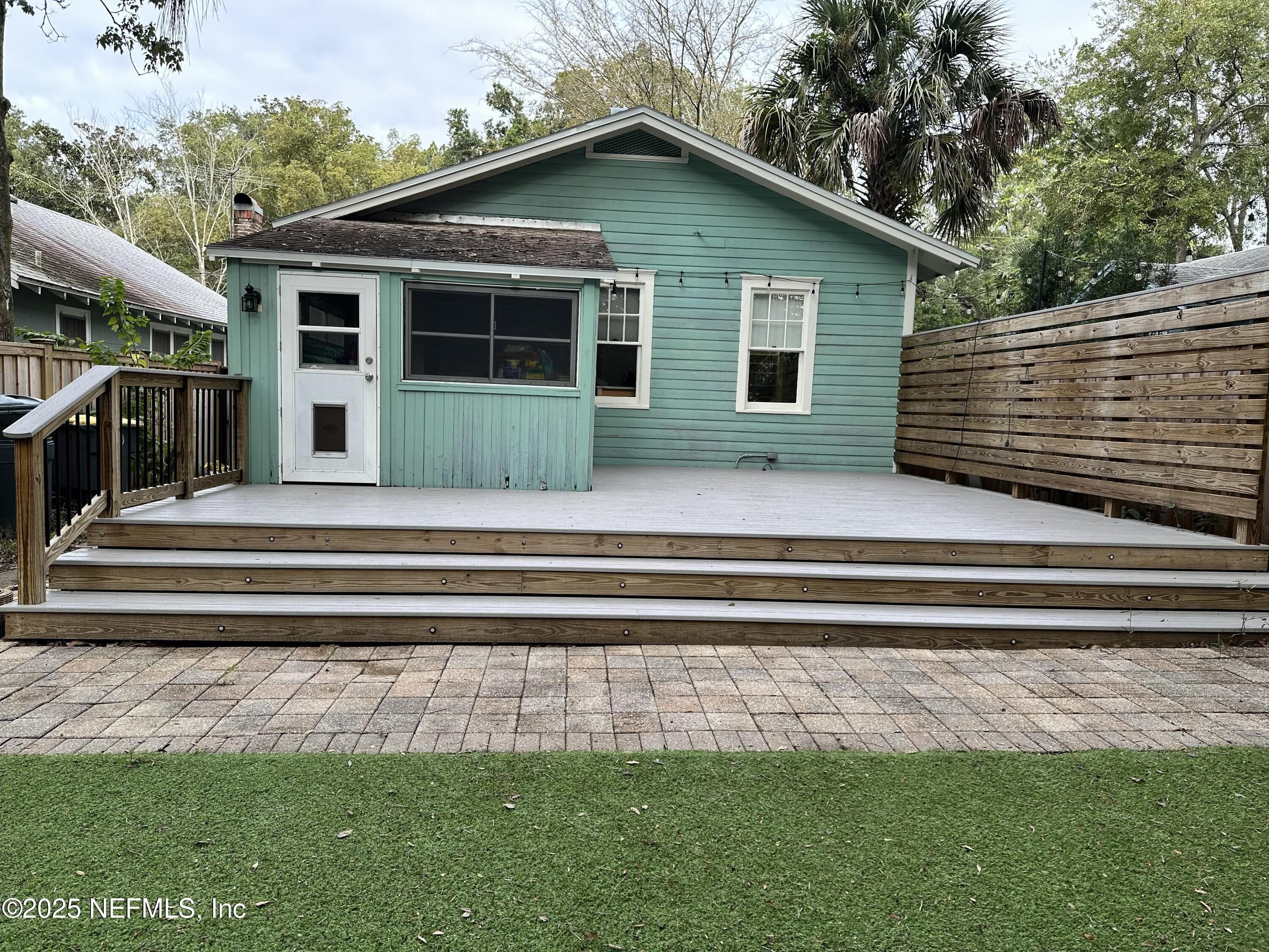 3854 Valencia Road Jacksonville, FL 32205 - Photo 17 of 21 New Back Deck and Fencing