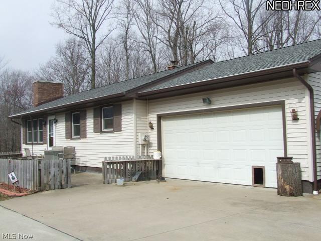 3911 Sandy Ridge Road Southeast Tippecanoe, OH 44699 - Photo 6 of 13 2 car attached garage