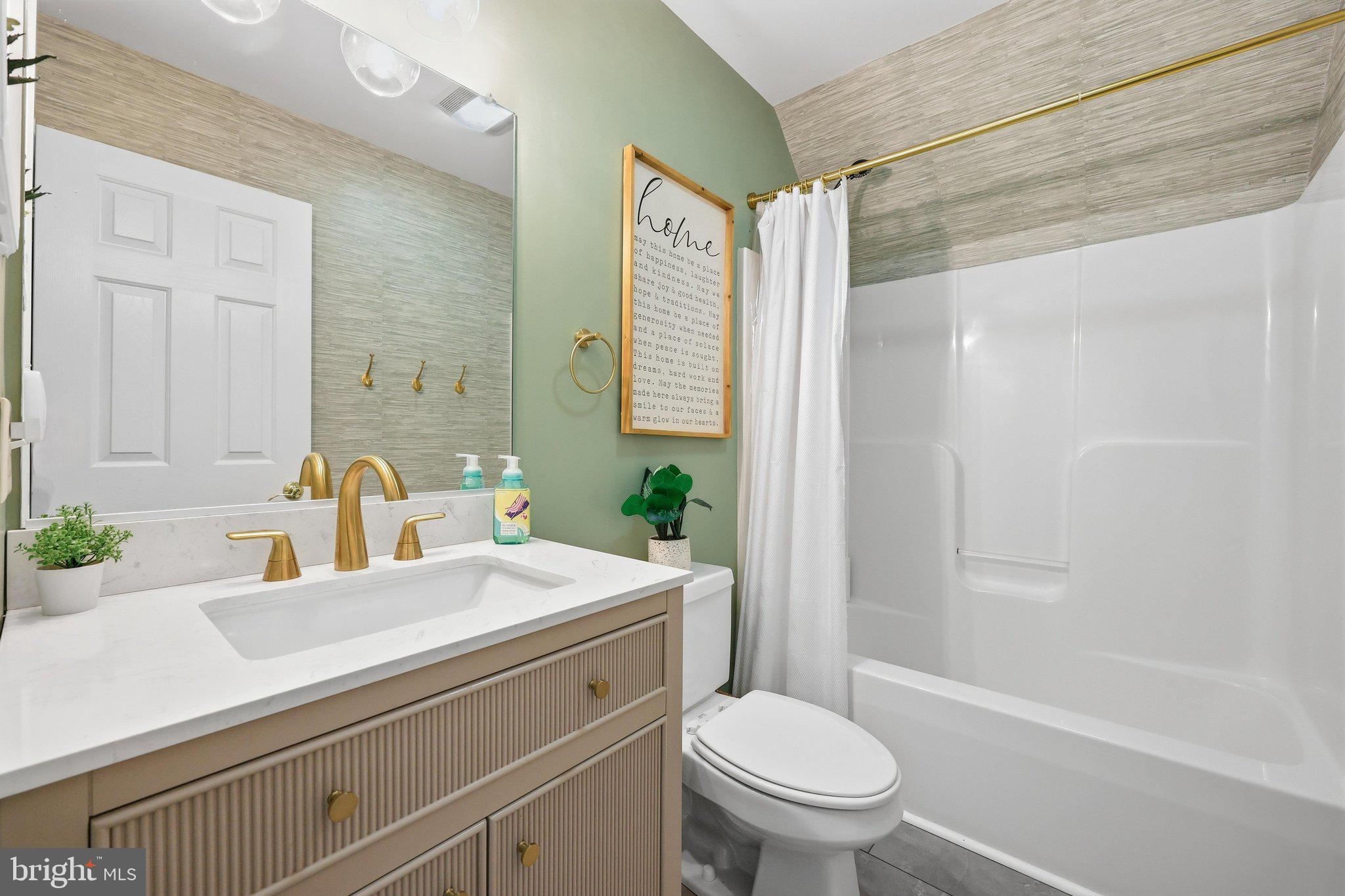 12245 Warner Road Keymar, MD 21757 - Photo 38 of 70 Hall Bath