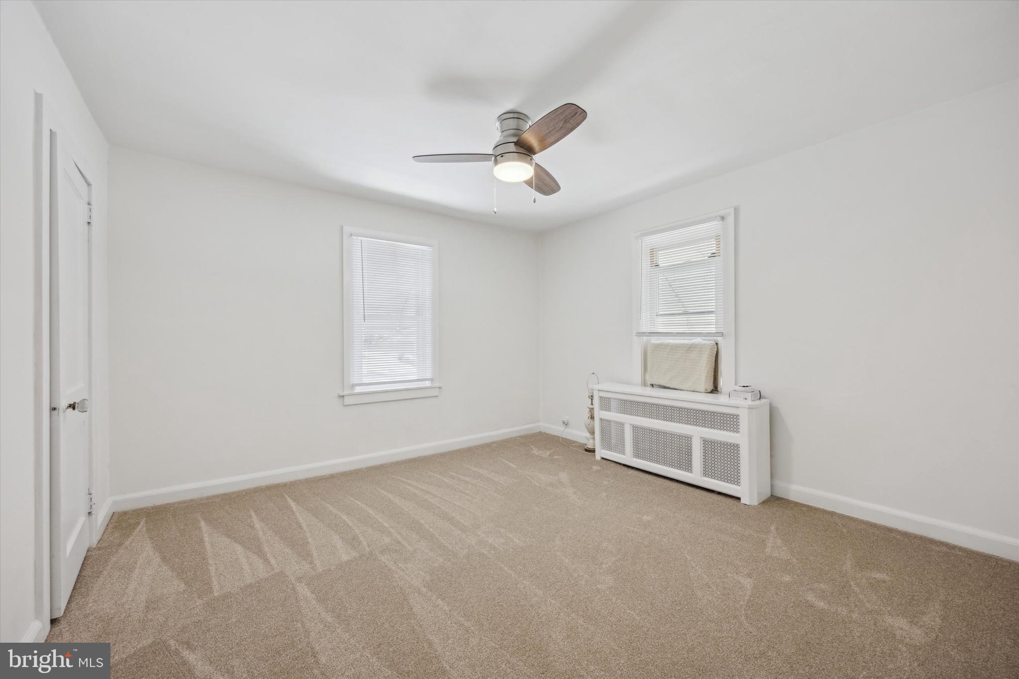 265 West Ridley Avenue Ridley Park, PA 19078 - Photo 14 of 25 a view of an empty room with a window