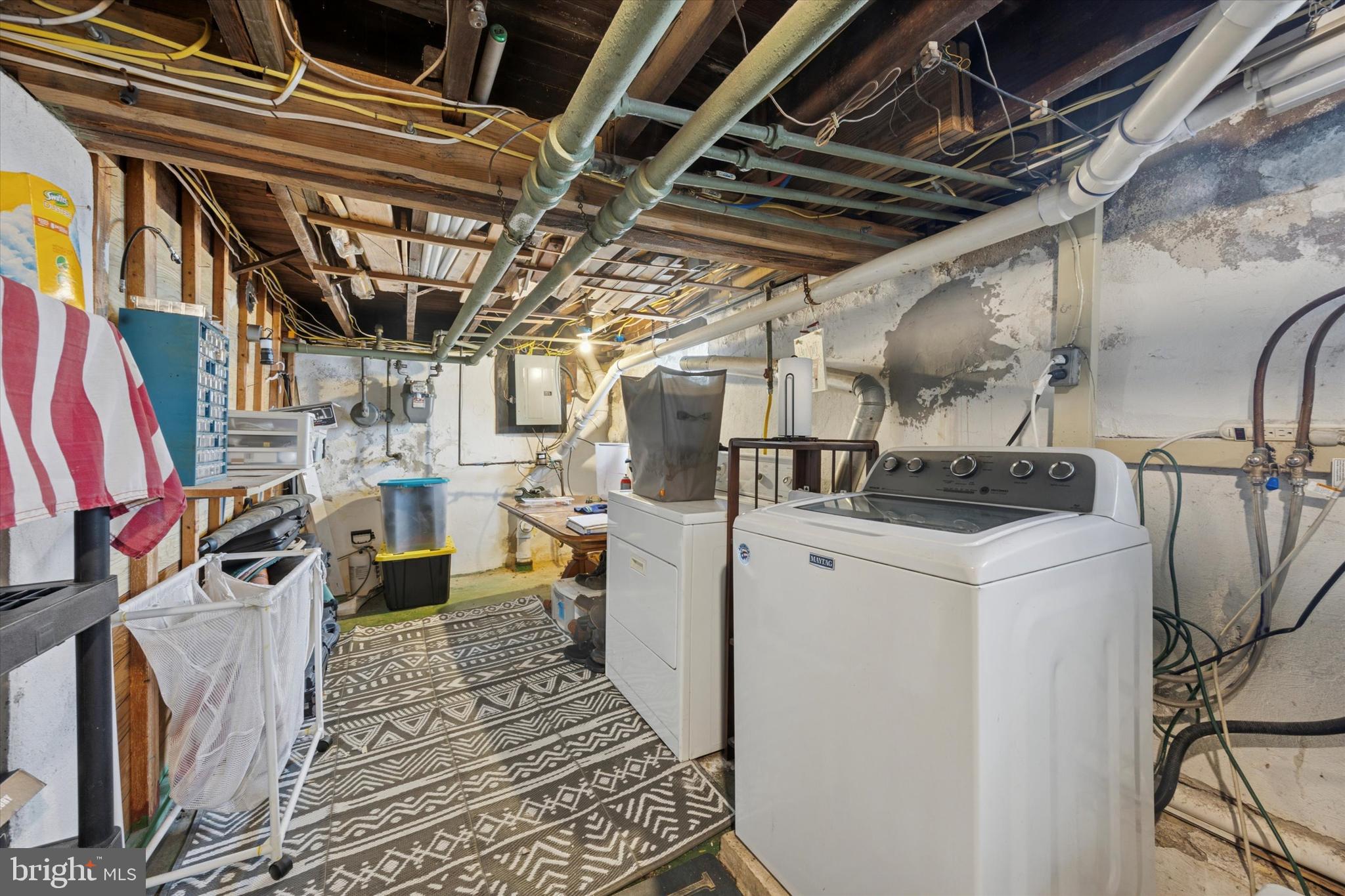 265 West Ridley Avenue Ridley Park, PA 19078 - Photo 23 of 25 a utility room with dryer and washer