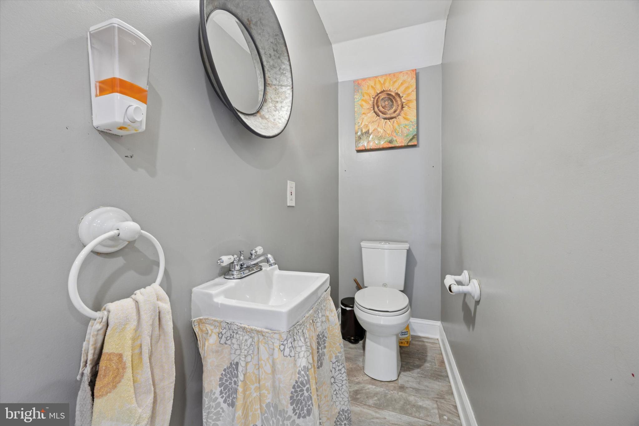 265 West Ridley Avenue Ridley Park, PA 19078 - Photo 10 of 25 a bathroom with a toilet and a sink