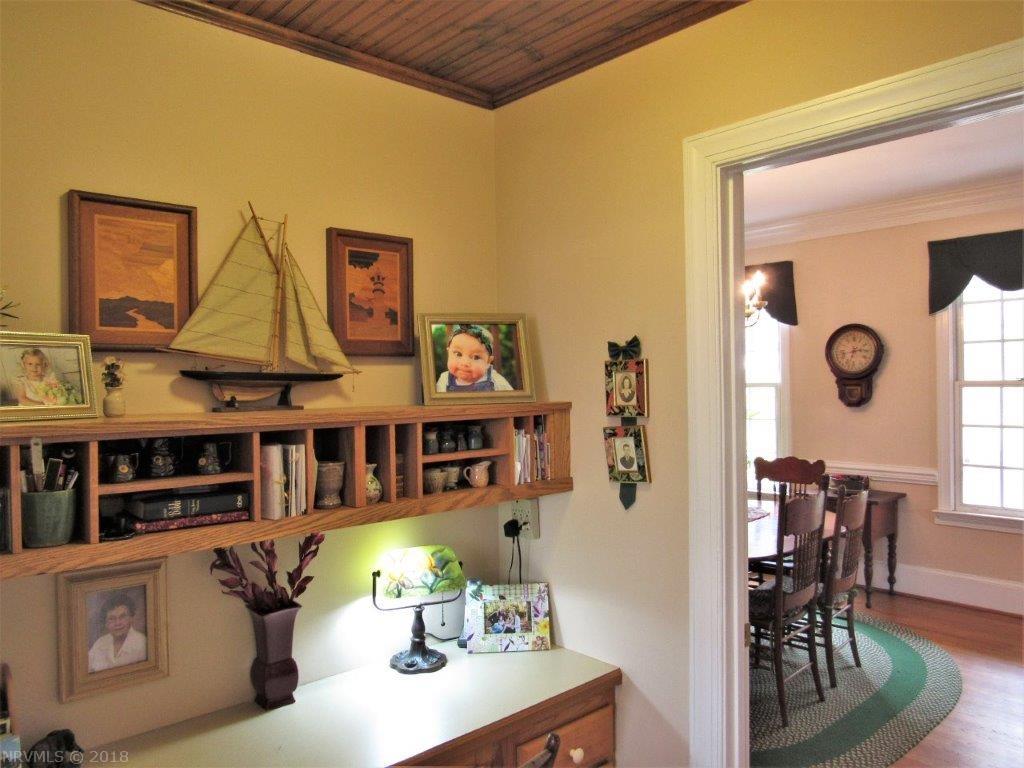 1450 Falcon Ridge Road Blacksburg, VA 24060 - Photo 19 of 66 Gallery Image 19