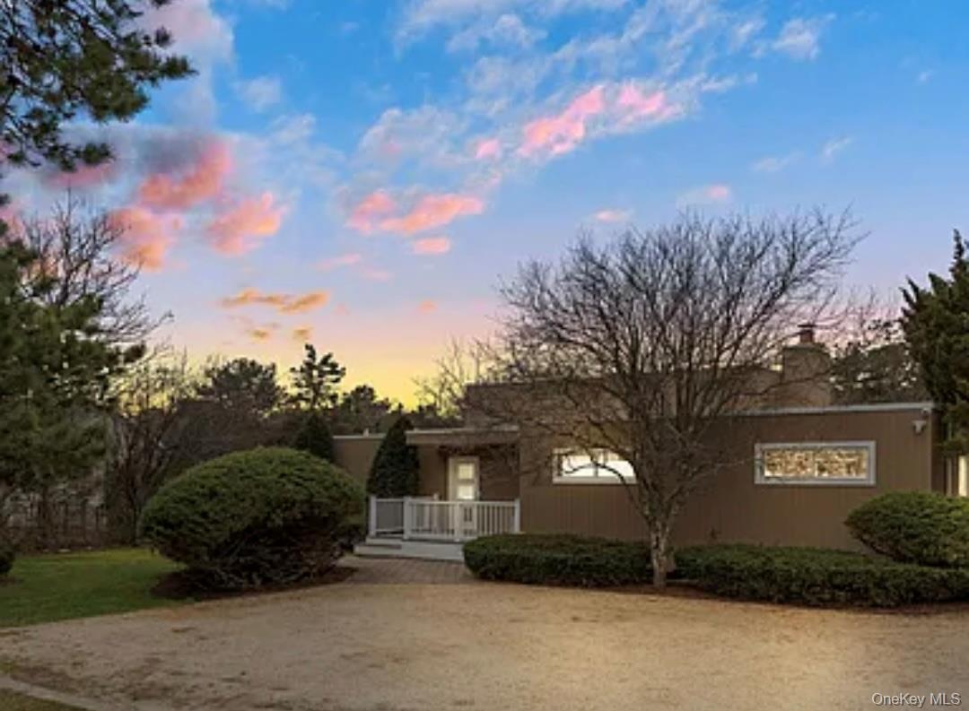 32 Lewis Road East Quogue, NY 11942 - Photo 2 of 10