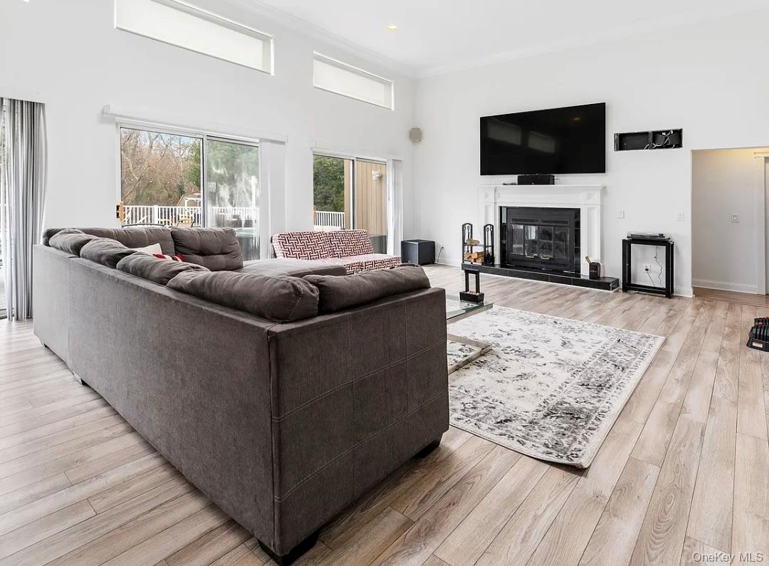 32 Lewis Road East Quogue, NY 11942 - Photo 4 of 10