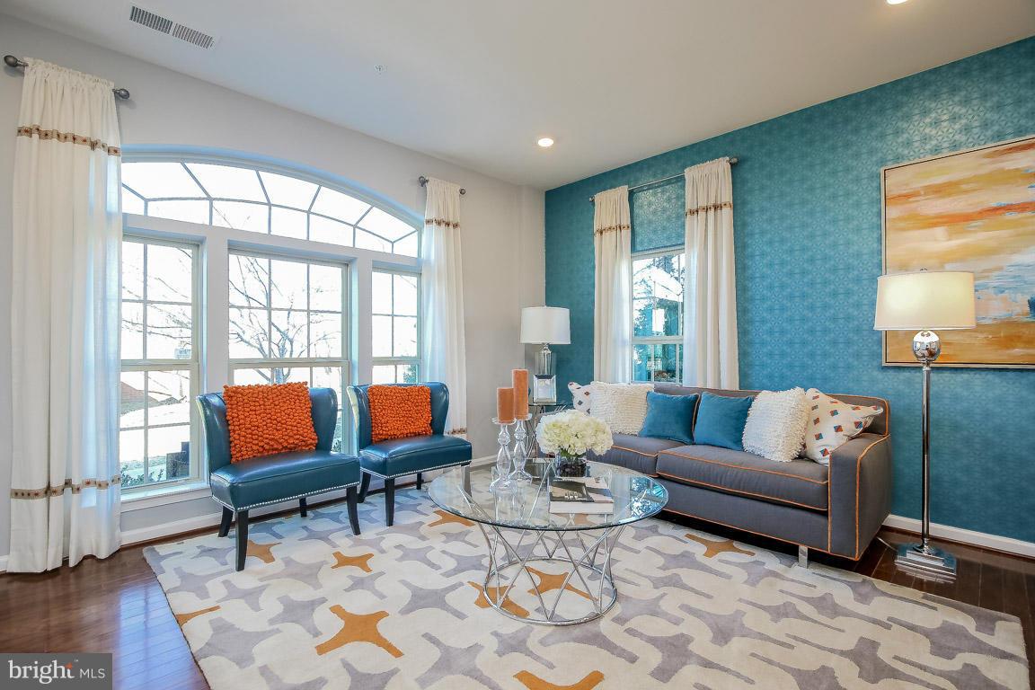 813 Orchard Tree Road, Unit 809 Odenton, MD 21113 - Photo 2 of 30 BRIGHT AND OPEN GREAT ROOM
