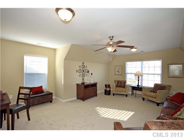 3306 Streamside Drive Davidson, NC 28036 - Photo 12 of 16