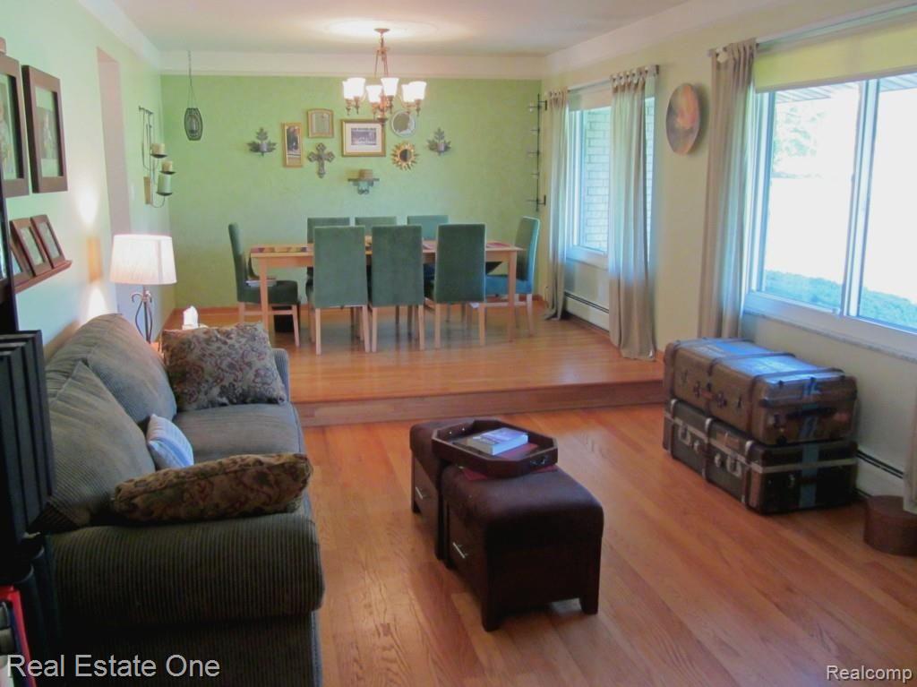 3821 Stonecrest Road West Bloomfield, MI 48322 - Photo 16 of 37 formallivingdining_edited-2.jpg