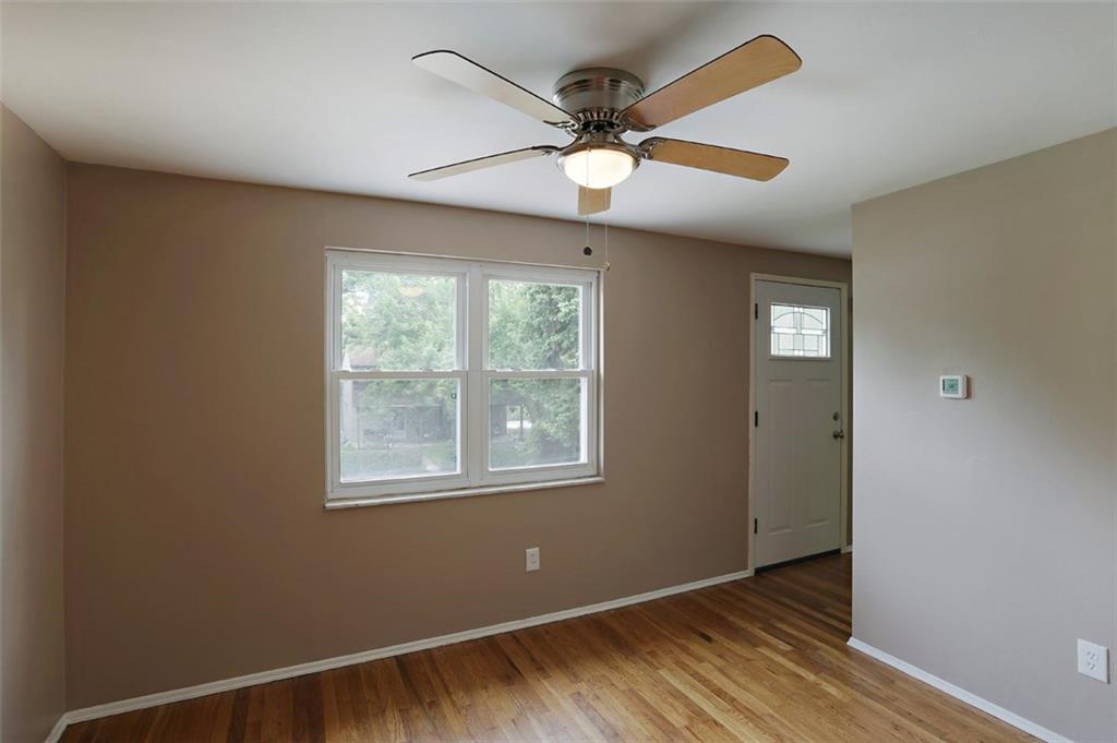 831 Blue Ridge Road Pittsburgh, PA 15239 - Photo 6 of 17 Gallery Image 6