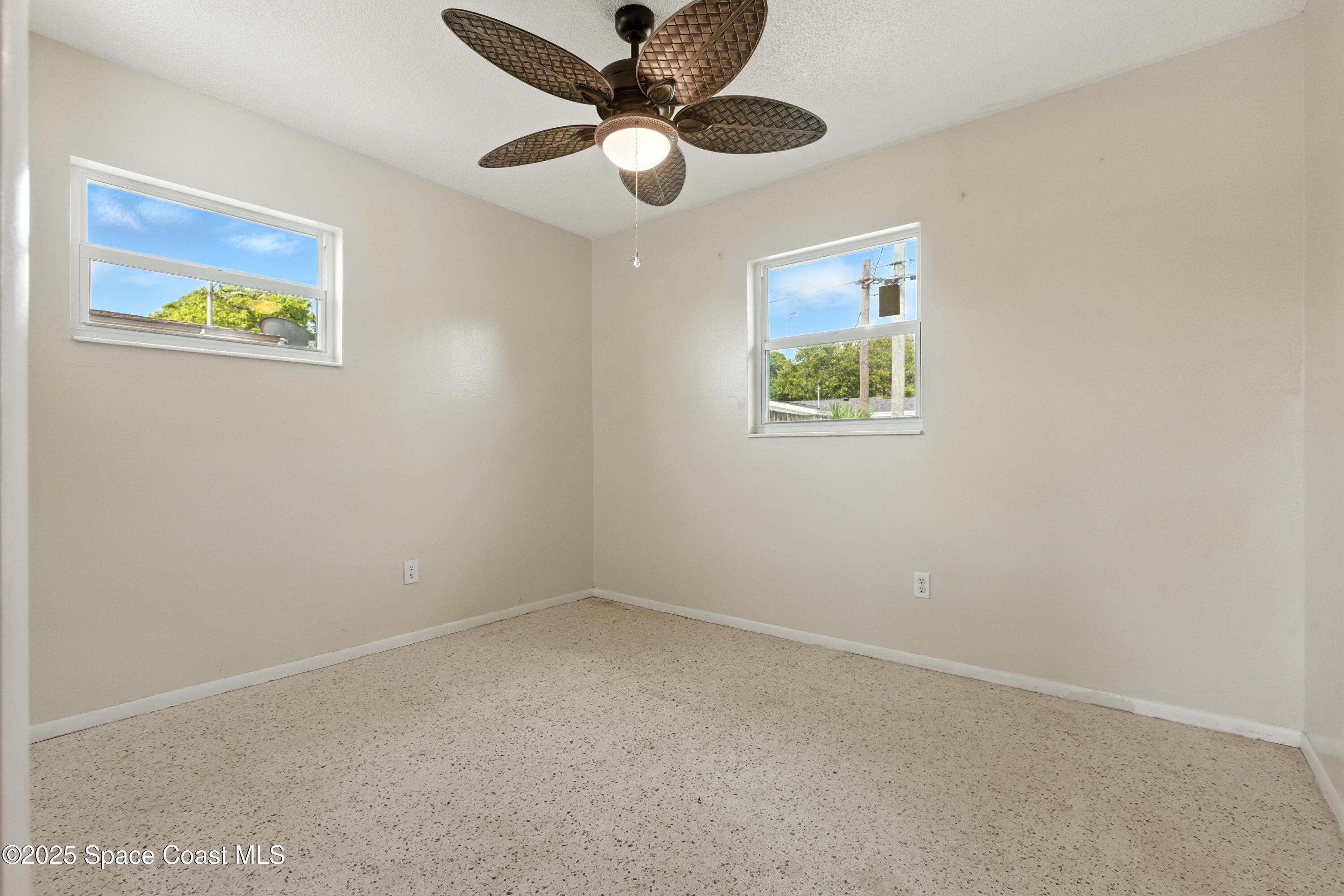 582 Croton Road Melbourne, FL 32935 - Photo 21 of 33 582 Croton Rd 021