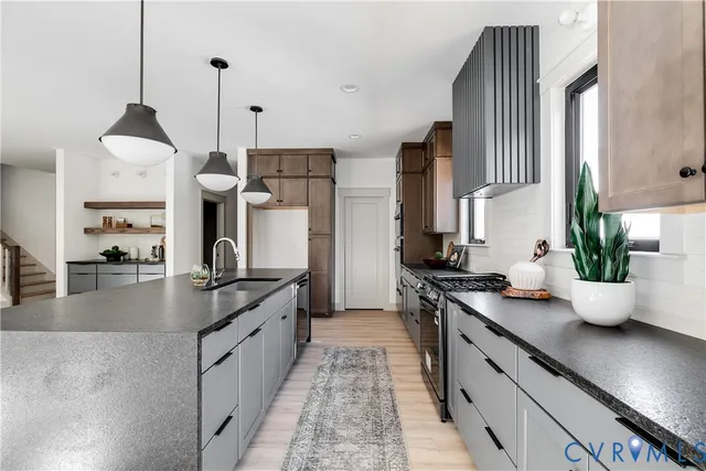 $974,950 | 337 Pond View Lane, Manakin-Sabot, VA 23103