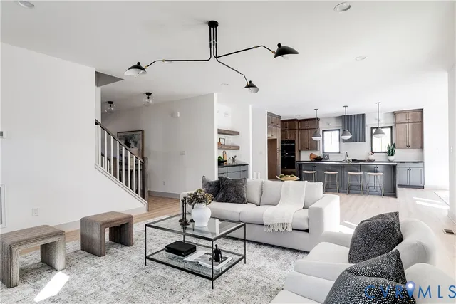 $974,950 | 337 Pond View Lane, Manakin-Sabot, VA 23103