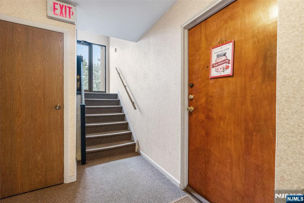 468 A Liberty Street, Unit 101 Little Ferry, NJ 07643 - Photo 4 of 22 a view of entryway