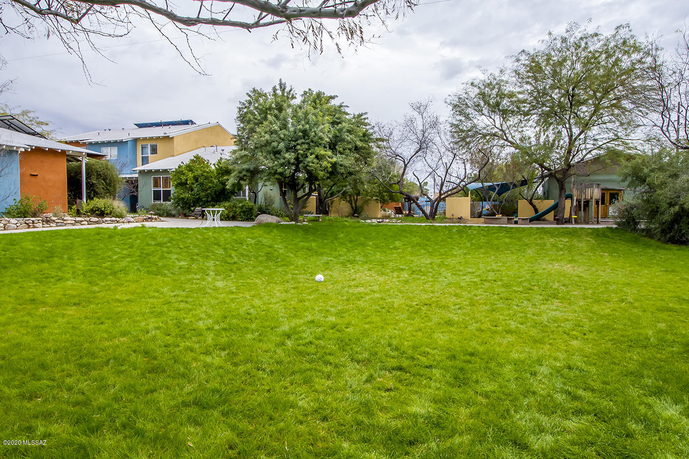 537 East Roger Road Tucson, AZ 85705 - Photo 34 of 48