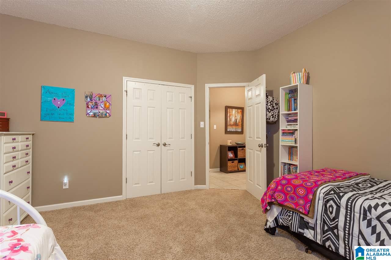 1659 Oliver Road Leeds, AL 35094 - Photo 18 of 34