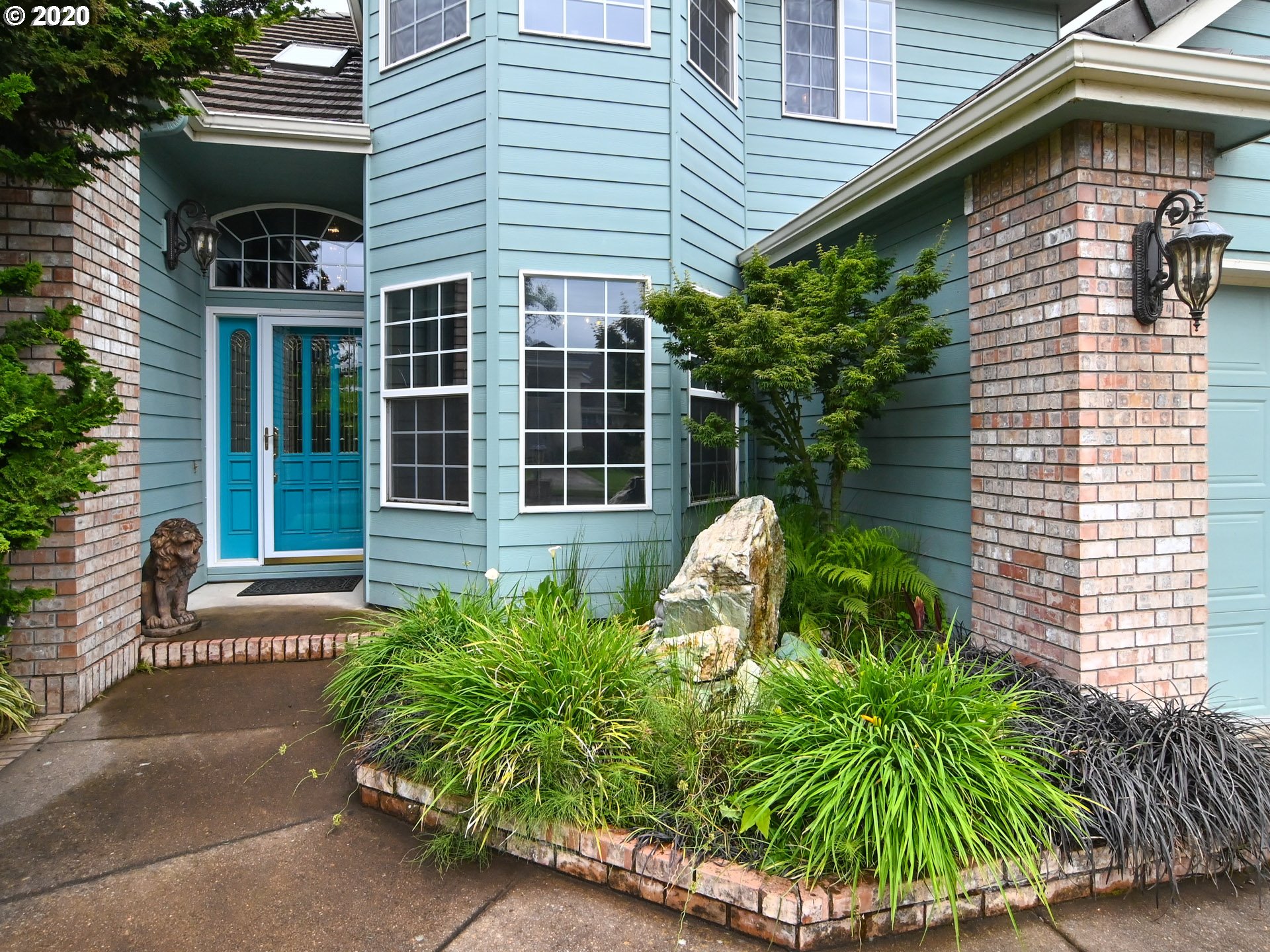 1786 River Pointe Loop Eugene, OR 97408 - Photo 2 of 32 Gallery Image 2