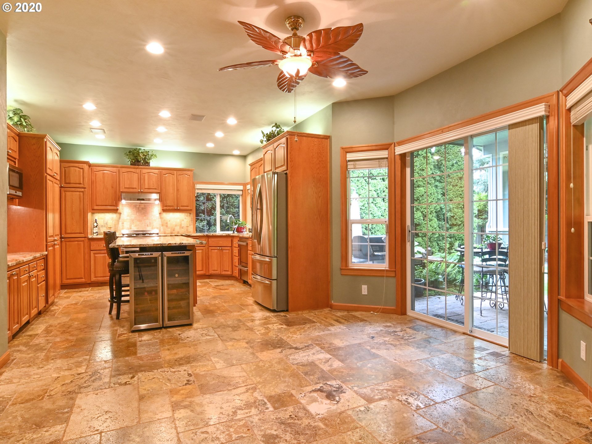 1786 River Pointe Loop Eugene, OR 97408 - Photo 7 of 32 Gallery Image 7