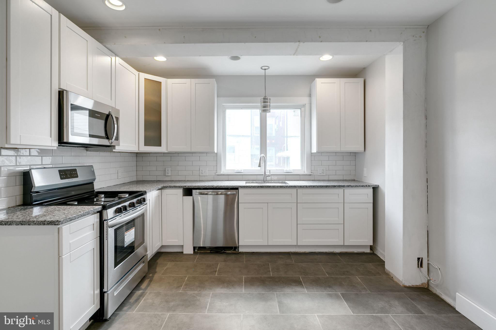 5743 Virginian Road Philadelphia, PA 19141 - Photo 10 of 27 Kitchen, with space for a fridge on the right wall