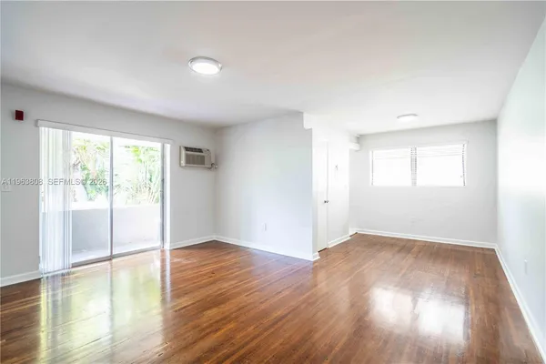 $1,775 | 7931 East Drive, Unit 206, North Bay Village, FL 33141