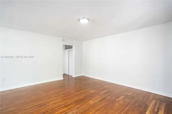 $1,775 | 7931 East Drive, Unit 206, North Bay Village, FL 33141