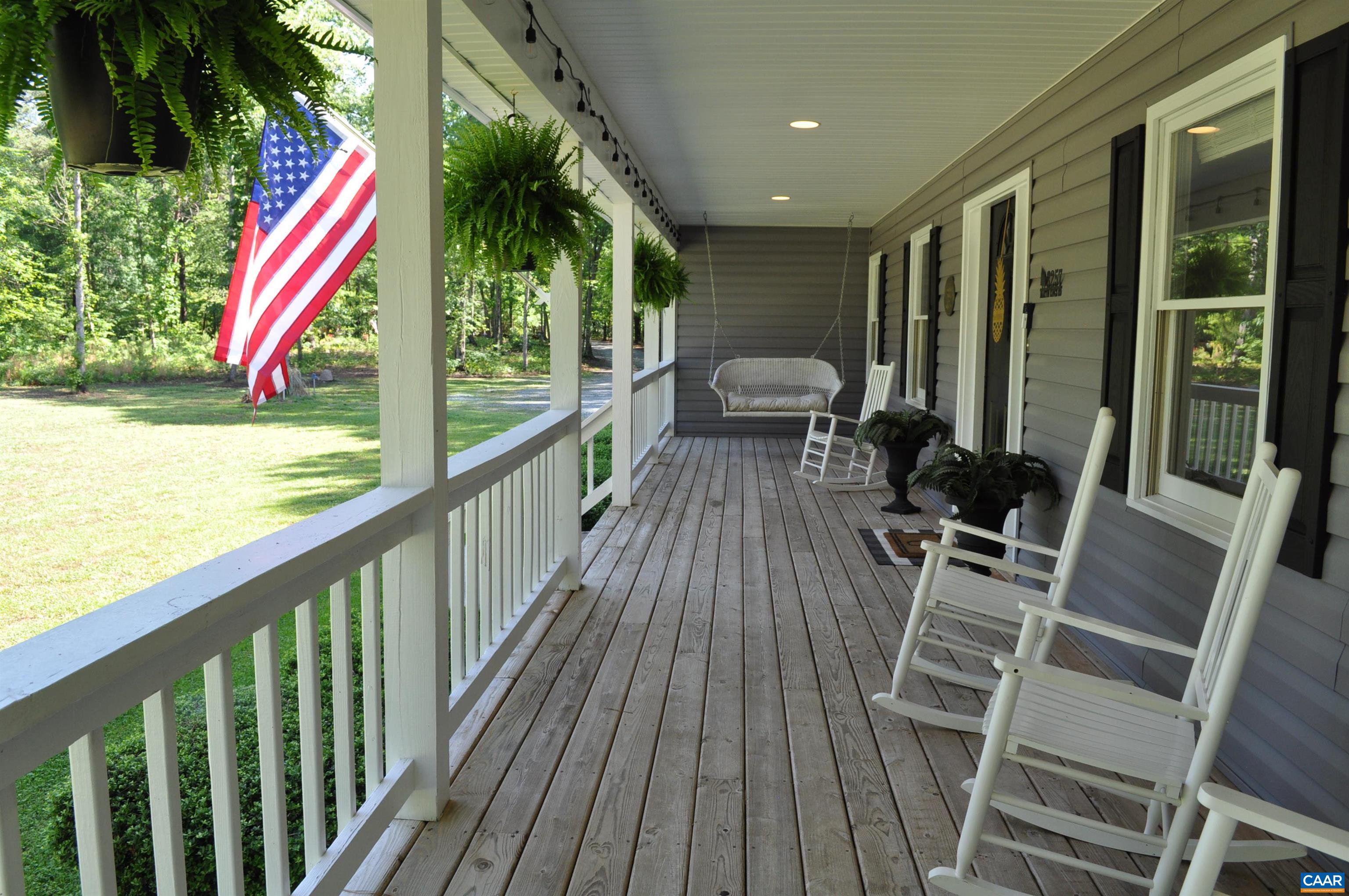 3257 Martin Kings Road Charlottesville, VA 22902 - Photo 35 of 49 Front porch