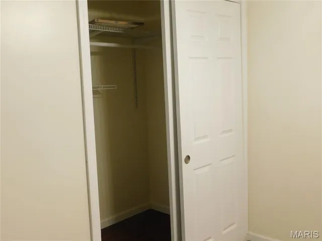 $790 | 6910 Colonial Woods Drive, Unit 97, St. Louis, MO 63129