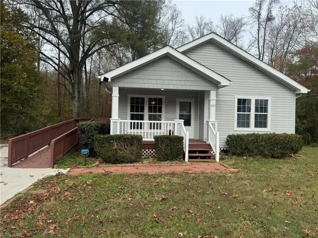 $1,750 | 1803 Allyson Avenue, Greensboro, NC 27405