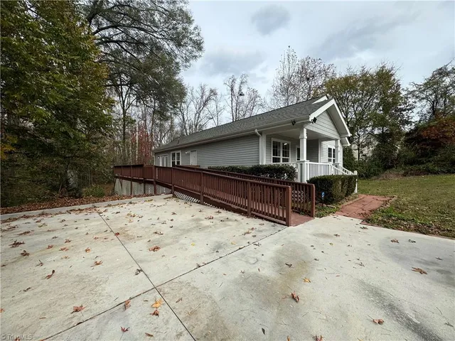 $1,750 | 1803 Allyson Avenue, Greensboro, NC 27405