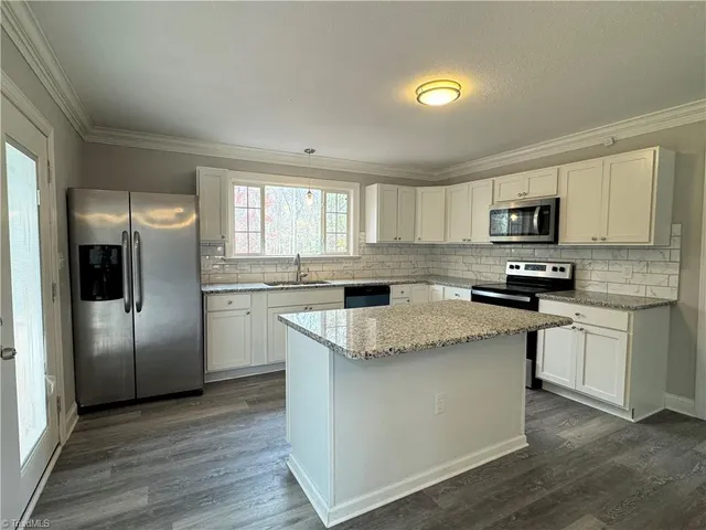 $1,750 | 1803 Allyson Avenue, Greensboro, NC 27405