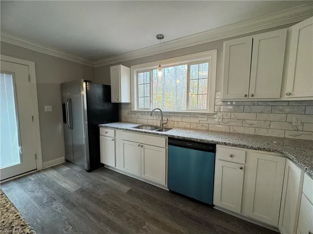 $1,750 | 1803 Allyson Avenue, Greensboro, NC 27405