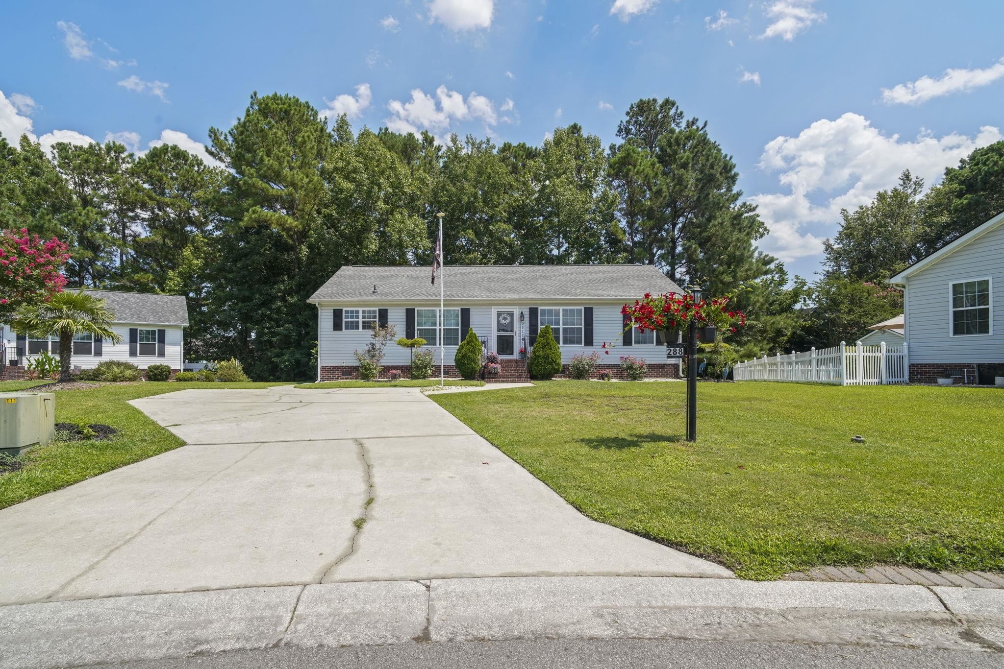 288 Stone Throw Drive Murrells Inlet, SC 29576 - Photo 5 of 35
