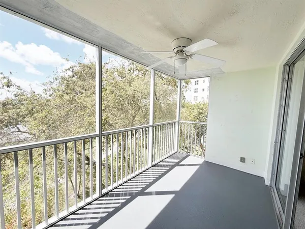 $249,900 | 2681 South Course Drive, Unit 511, Pompano Beach, FL 33069