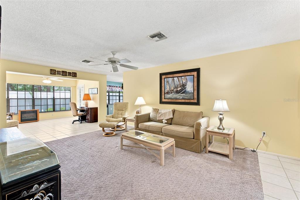 6695 Pin Oak Court Spring Hill, FL 34606 - Photo 4 of 34