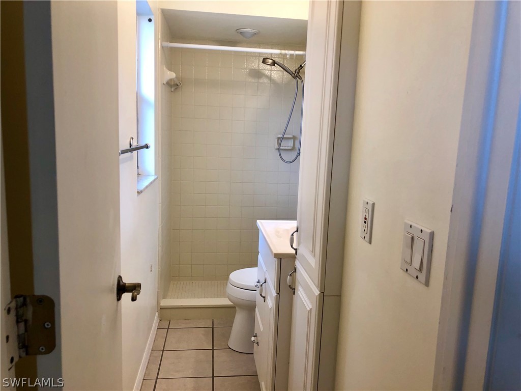 18481 Holly Road Fort Myers, FL 33967 - Photo 14 of 21 Gallery Image 14