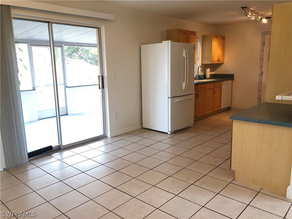 18481 Holly Road Fort Myers, FL 33967 - Photo 6 of 21 Gallery Image 6