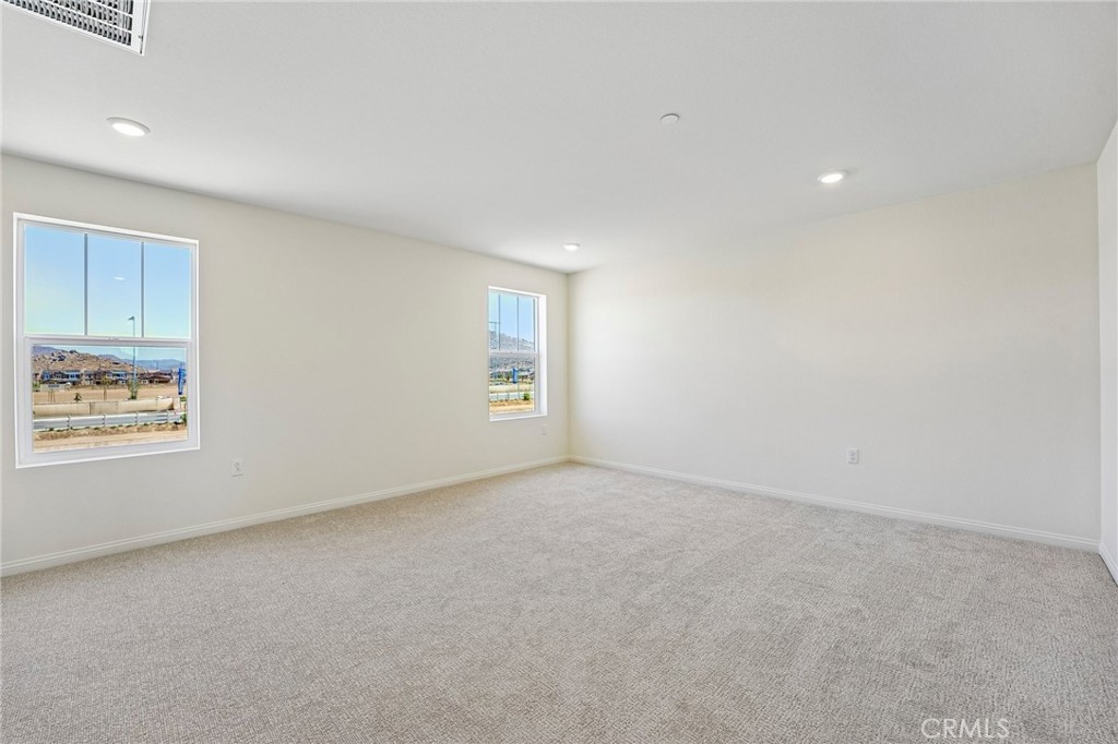 31288 Pine Oak Road Winchester, CA 92596 - Photo 17 of 34
