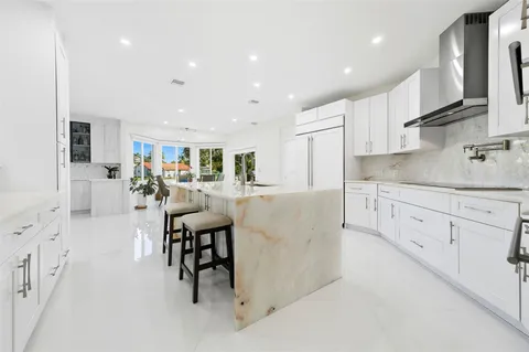 $2,500,000 | 10038 Vestal Place, Coral Springs, FL 33071