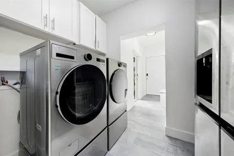 $2,500,000 | 10038 Vestal Place, Coral Springs, FL 33071