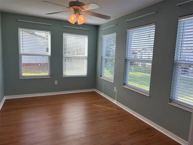 $349,900 | 1006 Ann Avenue, Lady Lake, FL 32159