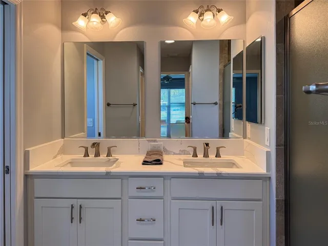 $349,900 | 1006 Ann Avenue, Lady Lake, FL 32159