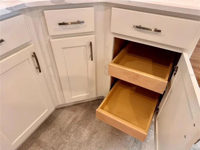 $349,900 | 1006 Ann Avenue, Lady Lake, FL 32159