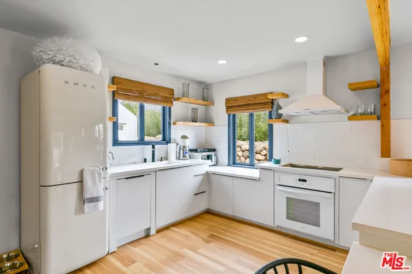 $9,200 | 2561 Grand Avenue, Ojai, CA 93023