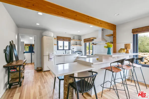 $9,200 | 2561 Grand Avenue, Ojai, CA 93023