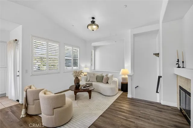 $899,000 | 2212 Crescent Oak, Irvine, CA 92618