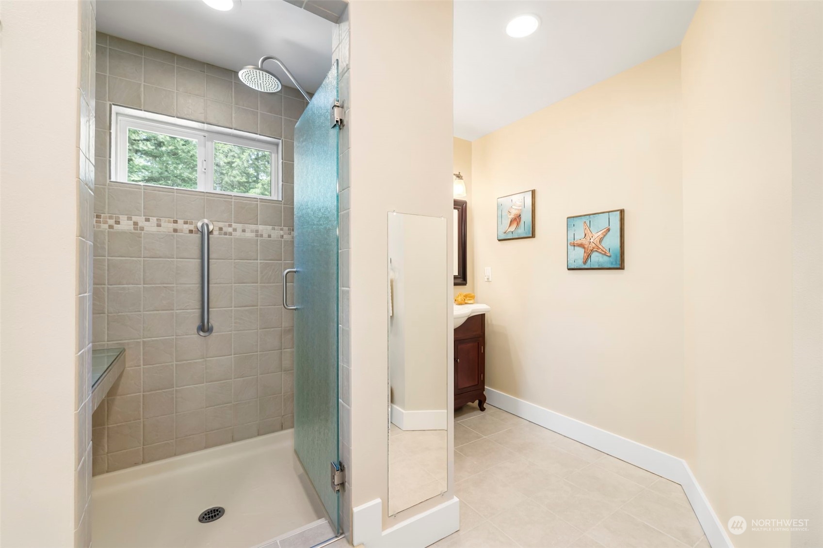 4820 Southwest Hunter Road Port Orchard, WA 98367 - Photo 16 of 35 Gallery Image 16