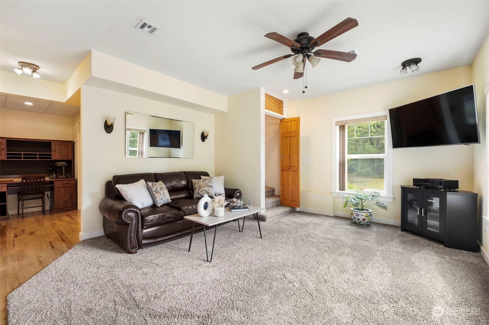 4820 Southwest Hunter Road Port Orchard, WA 98367 - Photo 21 of 35 Gallery Image 21